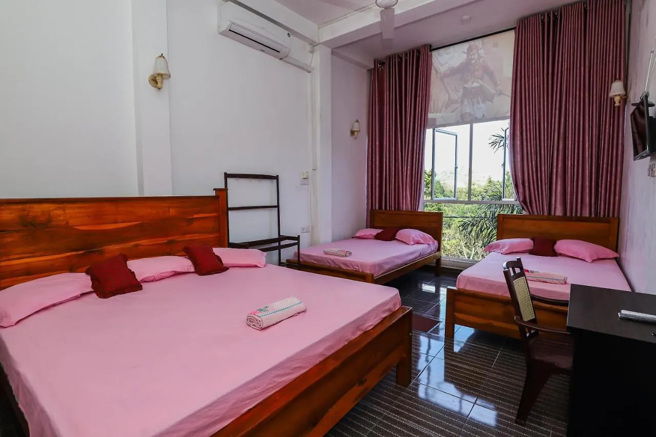 Delight Reich Hotel Peradeniya 2*,  Sri Lanka